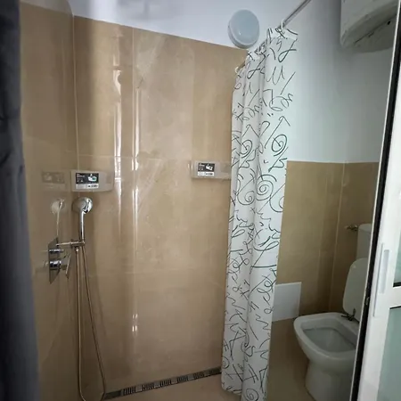 Villa Durres فيلة