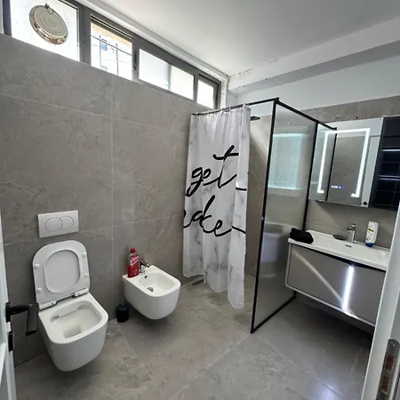 Villa Durres *
